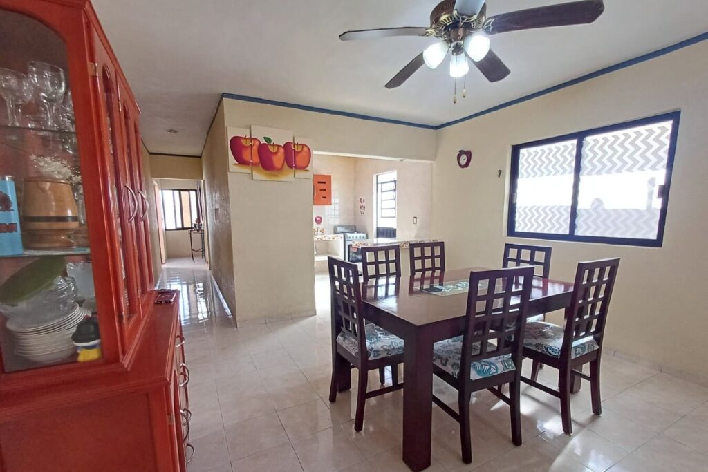 Cocina amplia y funcional en casa en Francisco de Montejo Mérida